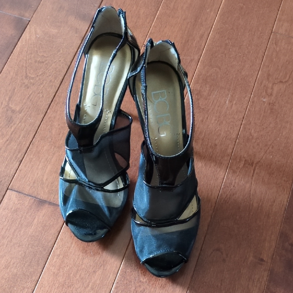 BCBG Black and Gold Strappy Heels